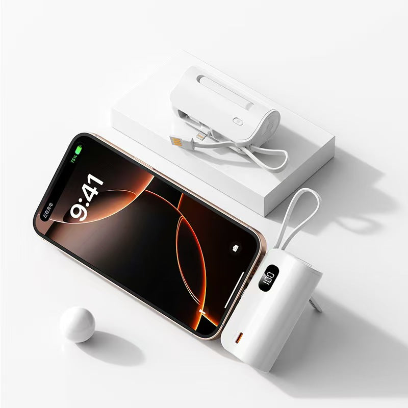 口紅大小膠囊行動電源！多色高顏值，自帶線 + 隱藏支架超方便